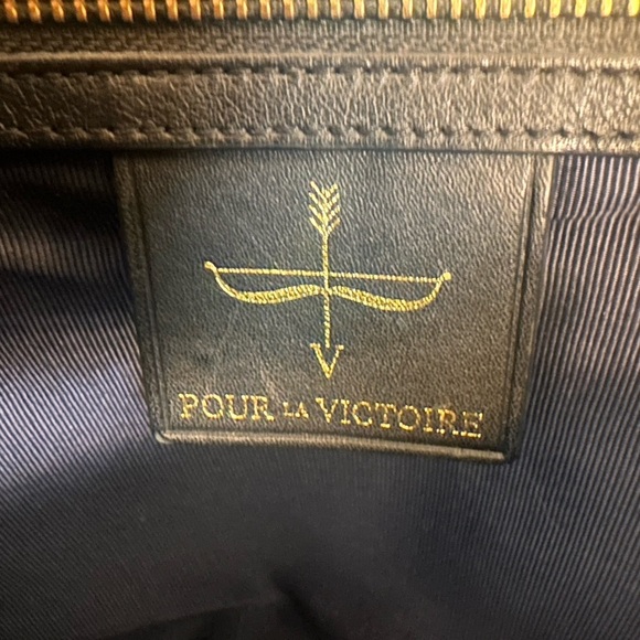 Pour la Victoire Large Butler Tote- Leather - Picture 5 of 5